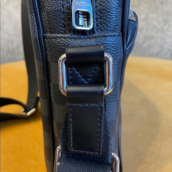 Authentic Louis Vuitton Crossbody - Picture 7 of 16